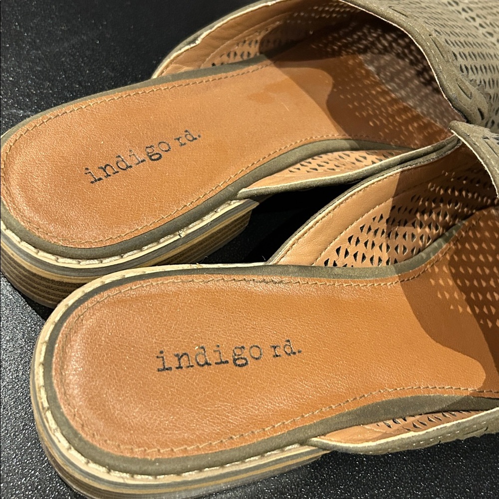Indigo Rd. Mules - Picture 2 of 5